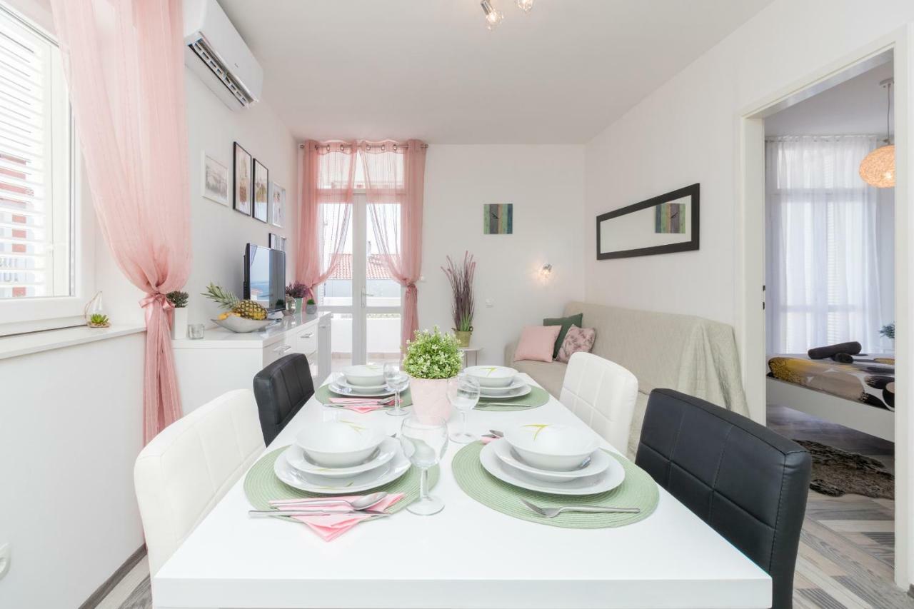 Apartman Roko Petrcane Eksteriør billede