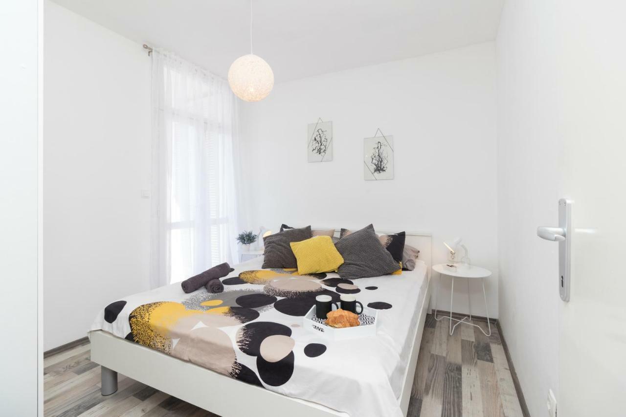 Apartman Roko Petrcane Eksteriør billede